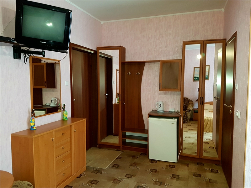 Недорогое жилье Николаевка Крым